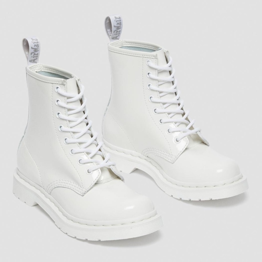 Dr. Martens Women's 1460 8-Eye Mono White Patent Lamper 8-Eye - Picture 4 of 9